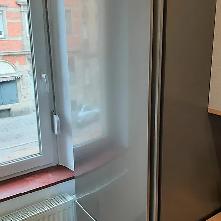 Gemuetliches, Moebliertes Wg-zimmer In Zentraler 4er Wg * Norymberga